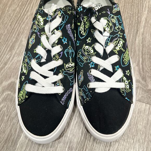Torrid NWT Disney Pixar Toy Story Alien Neon & Black Canvas Sneaker - Extra Wide - Picture 3 of 15